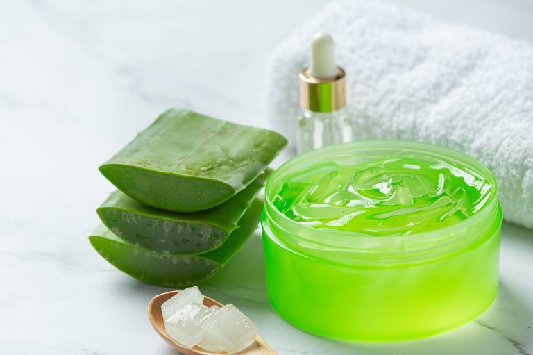 Cómo preparar una crema facial con aloe vera para producir colágeno y cuidar la piel